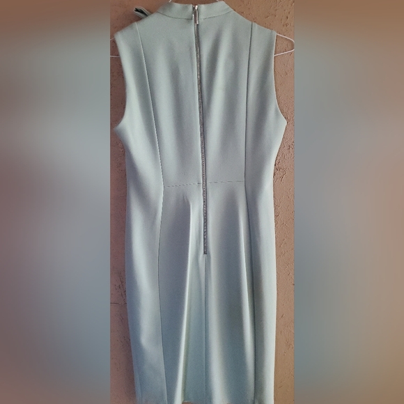 Calvin Klein JADEITE Bow Tie Neck Sleeveless Crepe Sheath Dress - Picture 2 of 2